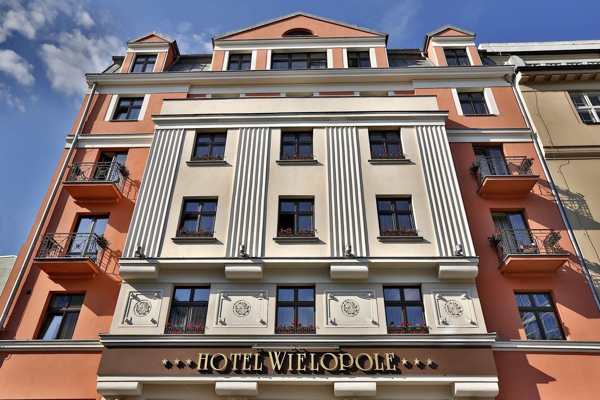 Hotel Wielopole Krasków Eksteriør bilde